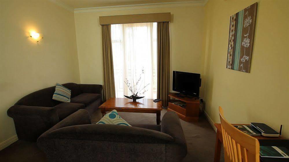 Aparthotel Quest Dandenong Exteriér fotografie